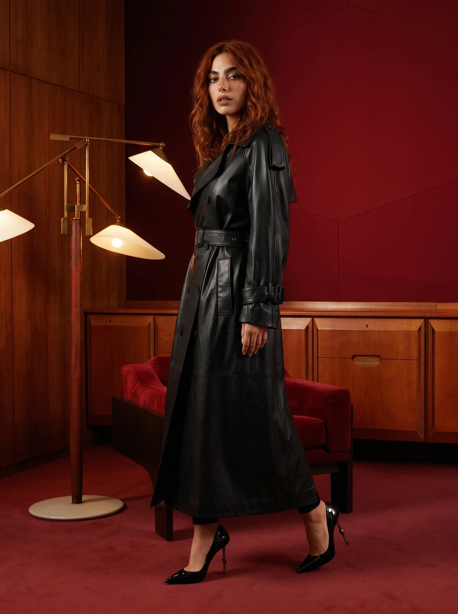 Crimson Room — Shooting AI Capospalla in Pelle, immagine 5