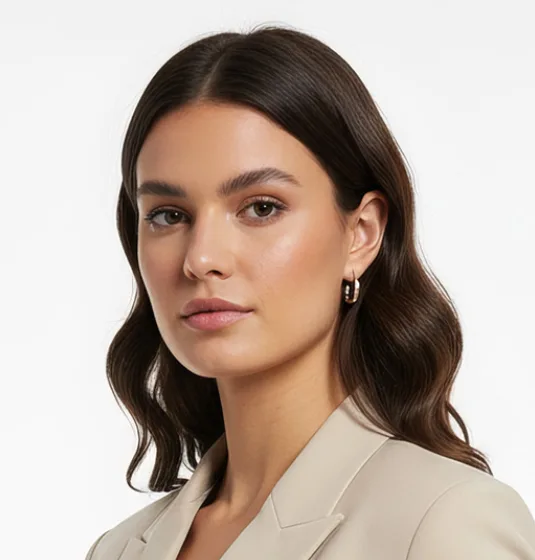 Modello virtuale AI donna Cristina — MYO Creative Studio
