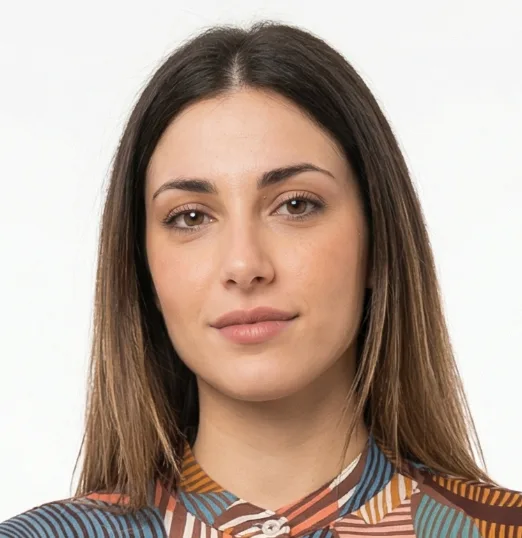 Modello virtuale AI donna Stella — MYO Creative Studio